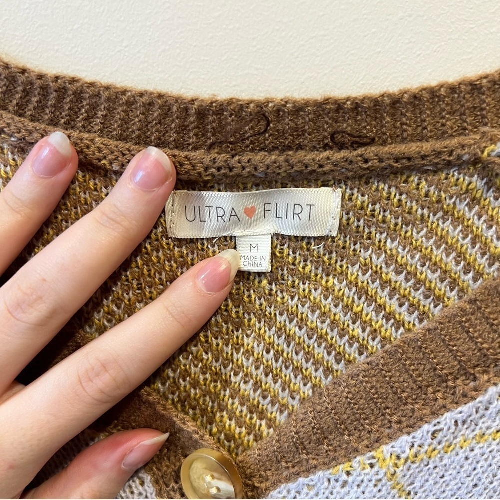 Ultra Flirt Brown Argyle Cardigan - Picture 4 of 4